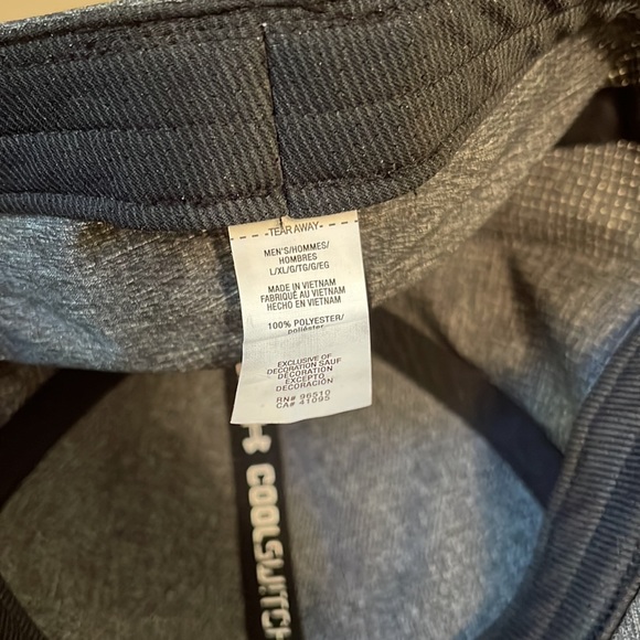 UA Gray Fotted Hat - Picture 4 of 4